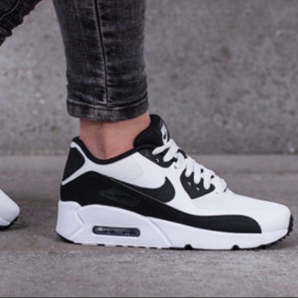 NIKE AIR MAX 90 ULTRA 2.0 WHITE BLACK SHOES - Picture 2 of 7